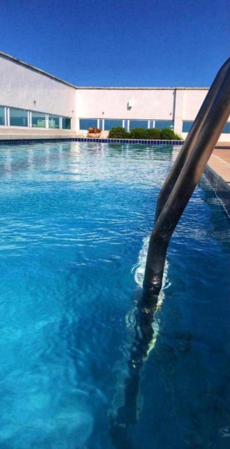 Flat Exclusivo No Hotel Ramada Macae, Smartv, Wifi 512Mbps, Piscina E Garagem المظهر الخارجي الصورة