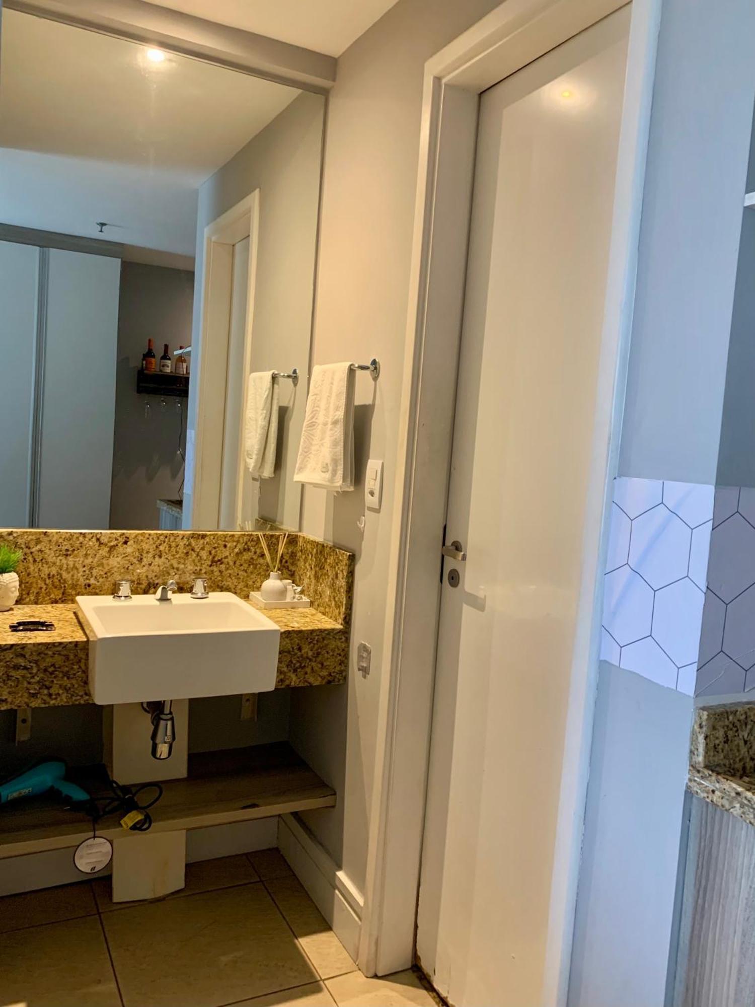 Flat Exclusivo No Hotel Ramada Macae, Smartv, Wifi 512Mbps, Piscina E Garagem المظهر الخارجي الصورة